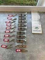 Set van 9 cillindersloten + moedersleutel incl security card, Ophalen of Verzenden, Gebruikt