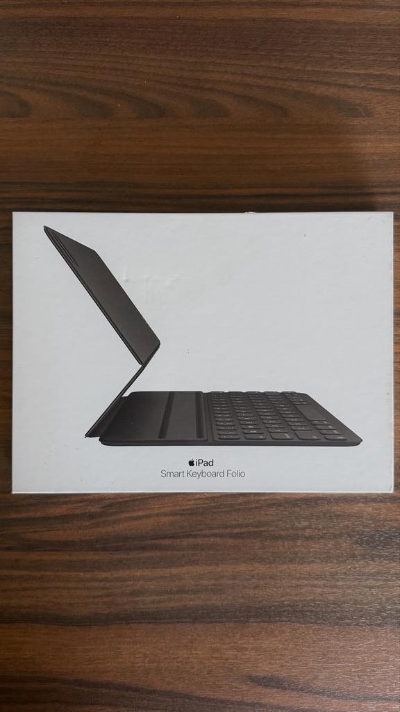 iPad Smart Keyboard Folio – 11 inch, Computers en Software, Apple iPads, Zo goed als nieuw, Apple iPad, 11 inch, 64 GB, Zwart