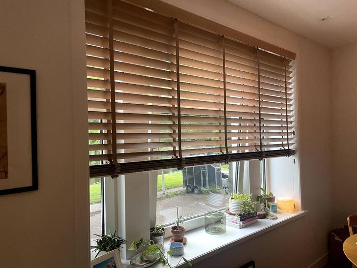 Hout jaloezie / wooden blinds, Huis en Inrichting, Stoffering | Gordijnen en Lamellen, Zo goed als nieuw, Ophalen