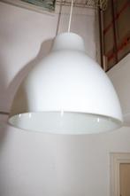 Witte hanglamp, Kunststof, Ophalen of Verzenden, Zo goed als nieuw, Modern