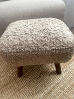 Taupe teddy krukje / voetenbankje, Ophalen, Gebruikt, Hout
