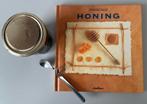 Honing, koken met smaak. Honinglepel en pot honing, Ophalen of Verzenden