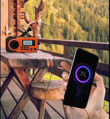 Draagbare NoodRadio -DAB+/ FM - Zonnepaneel - Bluetooth  beschikbaar voor biedingen
