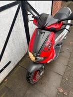 Piaggio Gilera Runner 50 - injectie, Ophalen, Tweetakt, Maximaal 45 km/u, Zip