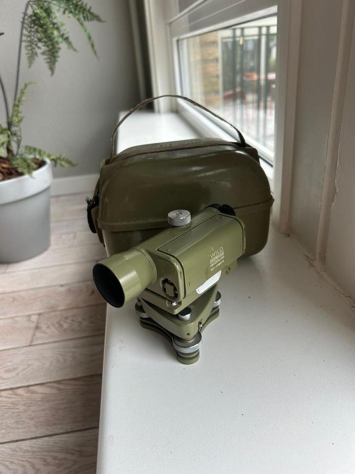 Waterpasinstrument wild N 10; verzending in overleg!, Doe-het-zelf en Verbouw, Meetapparatuur, Zo goed als nieuw, Toebehoren, Ophalen of Verzenden