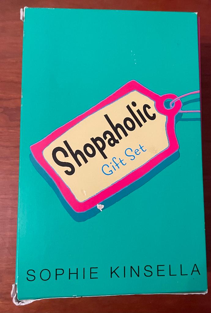 box Shopaholic giftset van Sophie Kinsella, Boeken, Verzenden, Zo goed als nieuw, Sophie Kinsella