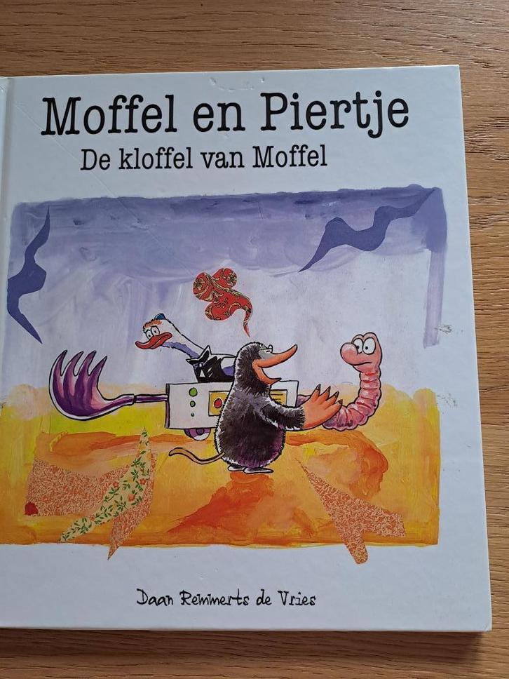 Moffel en Piertje de kloffel van moffel, Boeken, Kinderboeken | Jeugd | onder 10 jaar, Gelezen, Ophalen of Verzenden