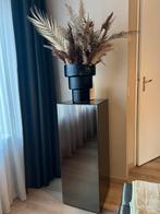 Bronze pilaar, Ophalen, Zo goed als nieuw