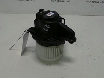 RENAULT CLIO [HEATER_MOTOR_ASSY] 2013 beschikbaar voor biedingen