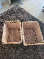 2 grote rieten manden met handvatten voor beide€5, Huis en Inrichting, Ophalen, Zo goed als nieuw, Rond, Riet