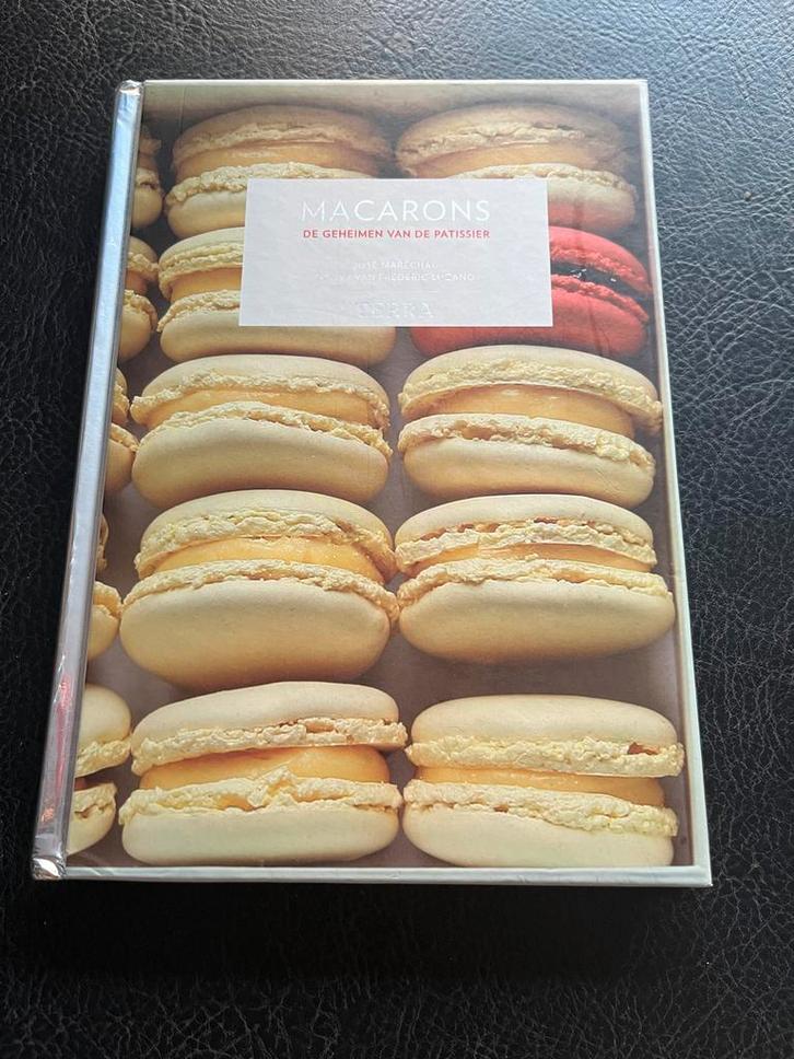 Jose Marechal - Macarons, Boeken, Kookboeken, Zo goed als nieuw, Ophalen of Verzenden