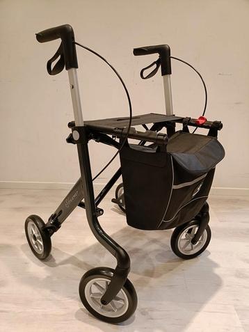 Rehasense Streamer 5,7kg rollator incl Servicebeurt ZGAN  beschikbaar voor biedingen