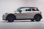 MINI Cooper 1.5 136pk Cooper Camden Edition Aut. [ LED Navi, Auto's, Mini, Gebruikt, 4 stoelen, Bedrijf, 48 €/maand