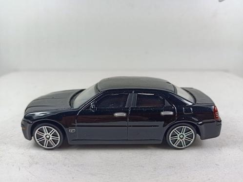 maisto 1/43  chrysler 300c hemi, Hobby en Vrije tijd, Modelauto's | 1:43, Zo goed als nieuw, Auto, Overige merken, Ophalen of Verzenden
