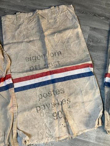 Coupons / stof van postzakken PTT beschikbaar voor biedingen