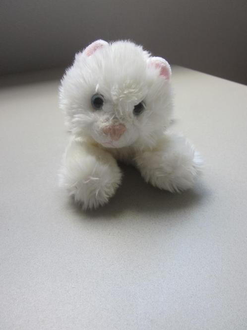 Aurora the color of hugs superzacht wit pluche poes kitten k, Kinderen en Baby's, Speelgoed | Knuffels en Pluche, Nieuw, Poes