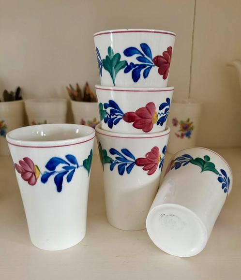 5 boerenbont melkbekers Sphinx Regout, Antiek en Kunst, Antiek | Servies los, Ophalen of Verzenden