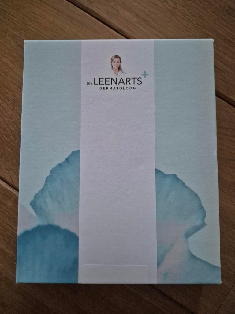 Cadeauset Drs Leenarts: Dag/Nachtcrème, Handcrème & Facewash, Sieraden, Tassen en Uiterlijk, Gehele gezicht, Wit, Nieuw, Ophalen of Verzenden