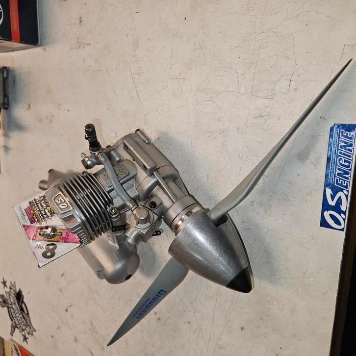 Prachtige Os Max FX 61 met nieuwe uitlaat E4010, Hobby en Vrije tijd, Modelbouw | Radiografisch | Vliegtuigen, Gebruikt, Nitro