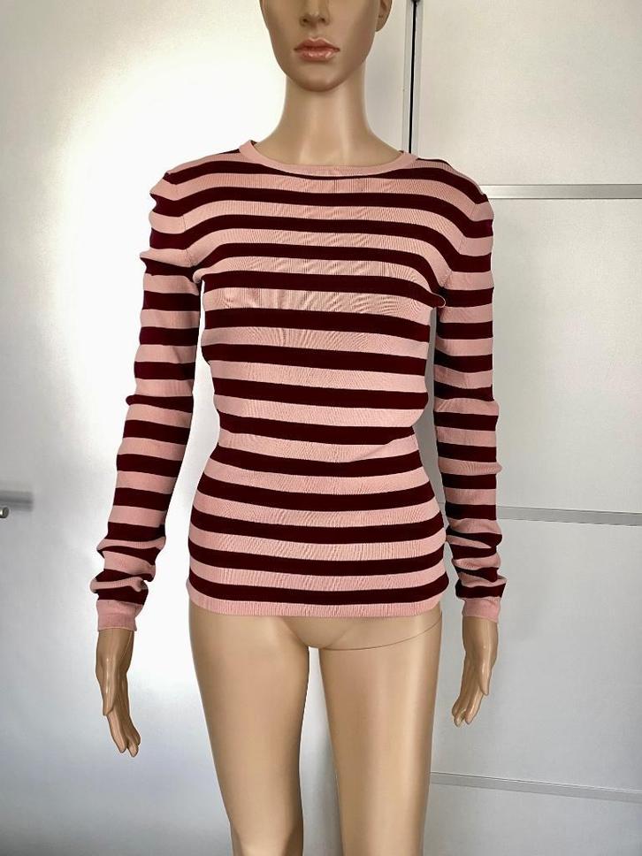 i121 Nieuw: Nikkie maat 36=S trui fijn-gebreid top rood/roze, Kleding | Dames, Truien en Vesten, Nieuw, Maat 36 (S), Roze, Ophalen of Verzenden