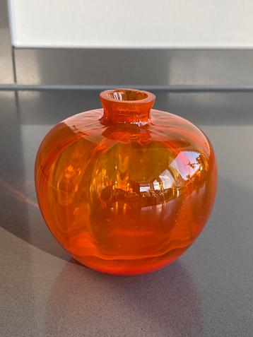 Oranjevaasje Beatrix door A.D. Copier 1938 Leerdam R.S. beschikbaar voor biedingen