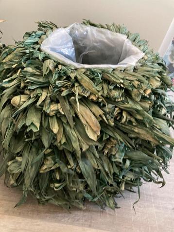 Nieuwe bloempotten van bamboeblad beschikbaar voor biedingen