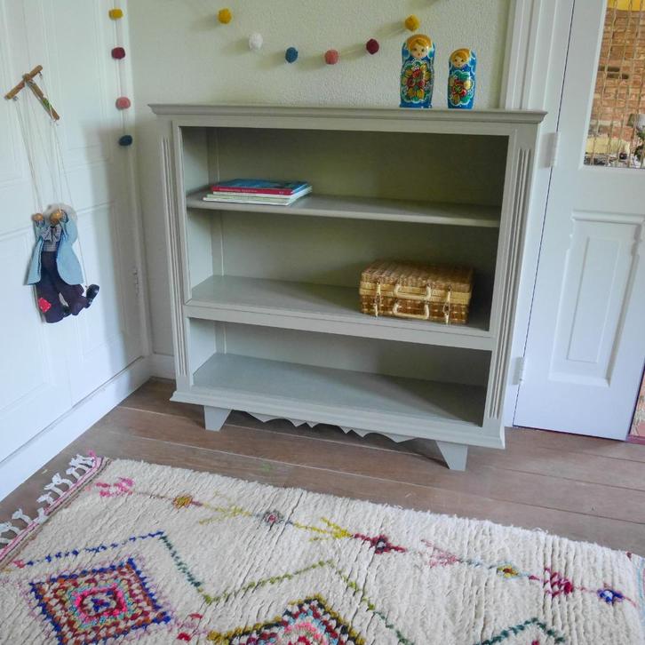 Retro boekenkastje, Kinderen en Baby's, Kinderkamer | Commodes en Kasten, 105 cm of meer, 75 tot 100 cm, Minder dan 50 cm, Ophalen