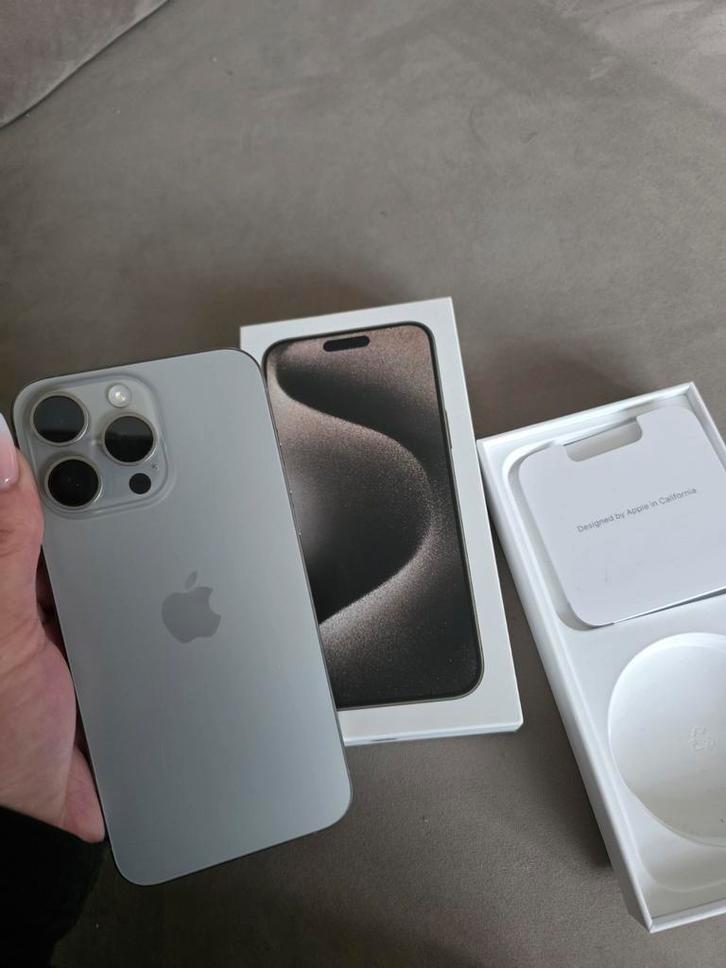 iPhone 15 Pro Max, Telecommunicatie, Mobiele telefoons | Apple iPhone, Zo goed als nieuw, 256 GB, Zonder abonnement, Zonder simlock