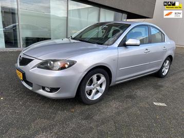 Mazda 3 2.0 Executive Sportline AIRCO BJ 3-2006 APK 3-2026 beschikbaar voor biedingen
