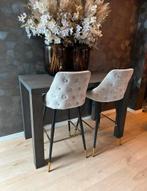 Richmond Interiors Barkrukken + Tafel, Ophalen, Met voetsteun, 60 tot 90 cm, Zo goed als nieuw