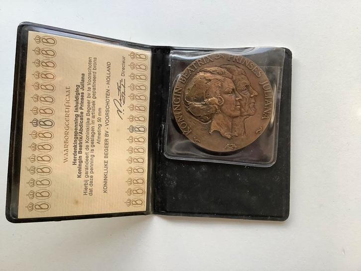 Beatrix/Juliana Herdenkingspenning, Postzegels en Munten, Penningen en Medailles, Brons, Nederland, Ophalen of Verzenden