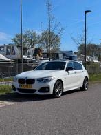 BMW 1-Serie 120i M-SPORT 184pk Aut 2016 Wit, 1998 cc, Achterwielaandrijving, Zwart, 4 cilinders