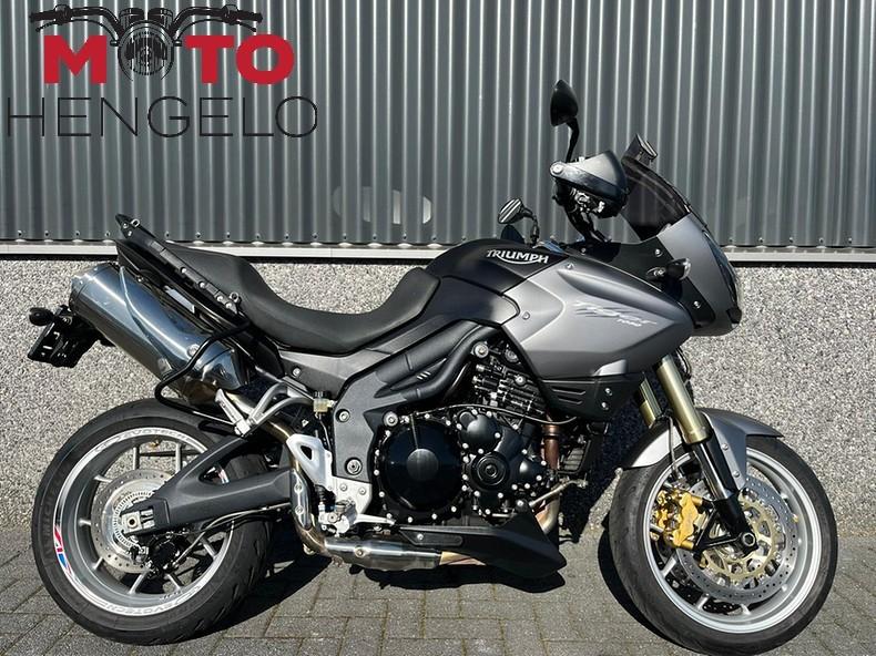 Triumph TIGER 1050 ABS (bj 2010), Triumph Motocycles, Bedrijf, Triumph.Benelux@triumph.co.uk, Toermotor