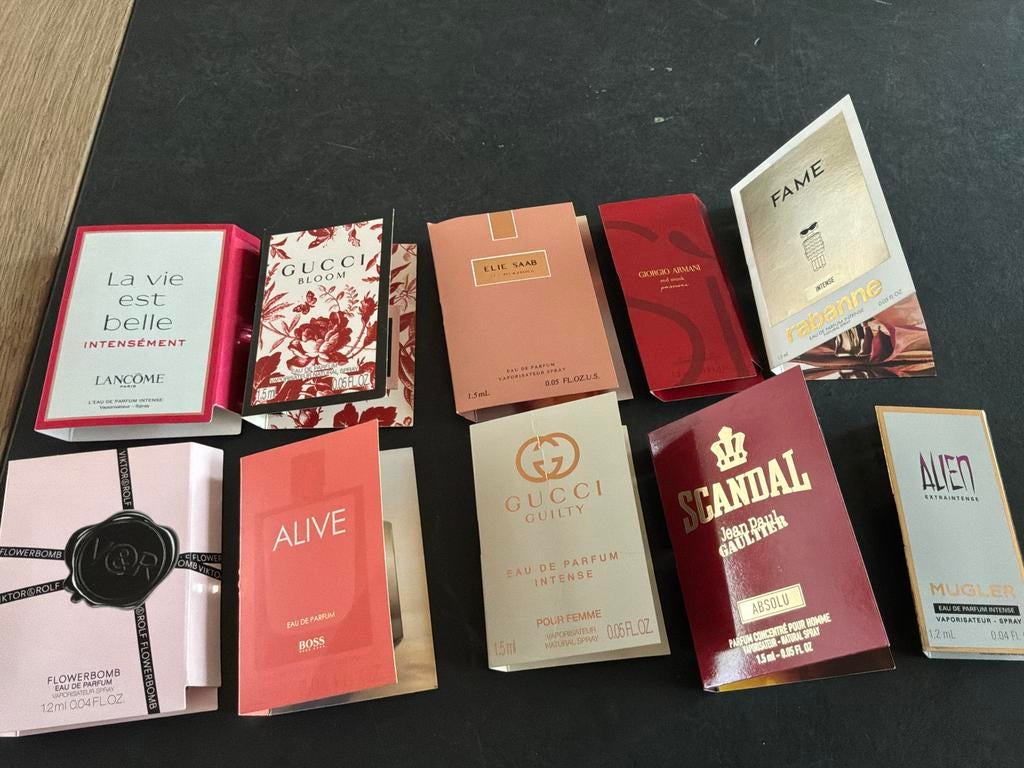 10 verschillende parfum proefjes, Ophalen of Verzenden, Nieuw