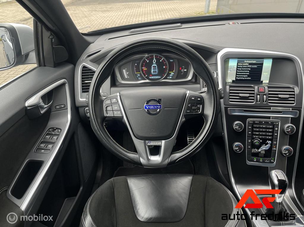 Volvo XC60 2.0 D4 FWD Summum R-Design | Stoelverwarming | Ad, Auto's, Volvo, Voorwielaandrijving, Euro 5, 4 cilinders, Zwart