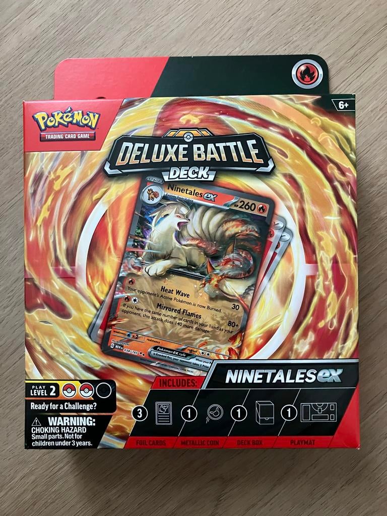 Pokémon TCG Deluxe Battle Deck Ninetales ex, Ophalen of Verzenden, Nieuw, Speeldeck