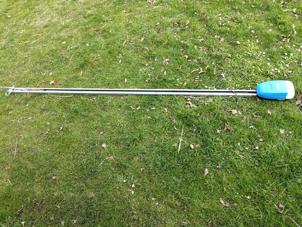 Rail, motor en afstandsbediening voor garagedeur, Doe-het-zelf en Verbouw, Ophalen, Gebruikt, Garagedeur, 120 cm of meer