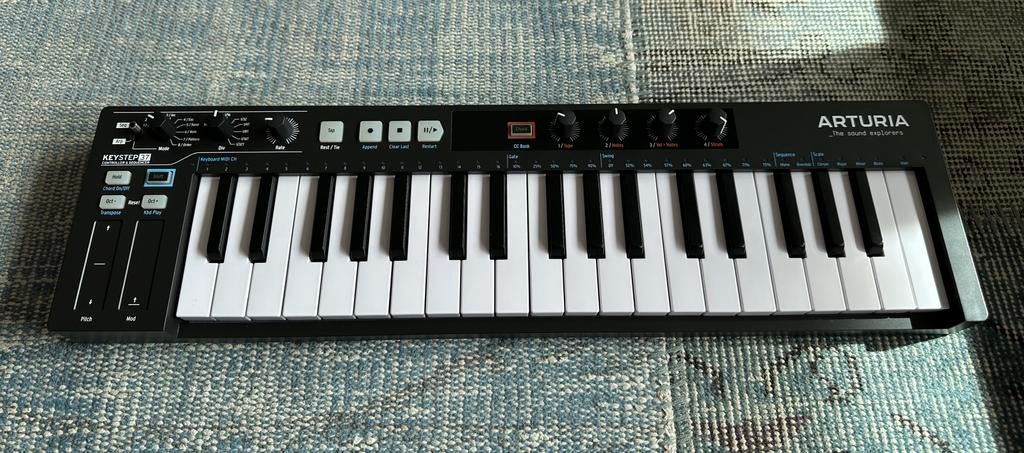 Arturia Keystep 37, inclusief case, Ophalen, Zo goed als nieuw