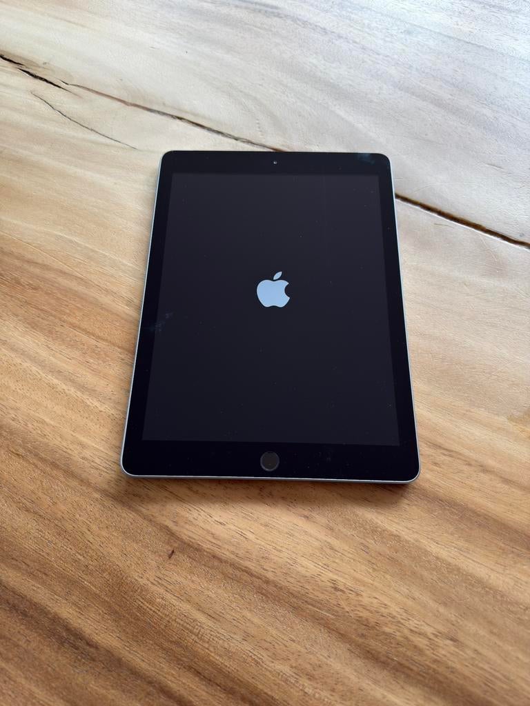 iPad 6e generatie (A1954) 32 GB, Computers en Software, Apple iPads, 10 inch, Gebruikt, 32 GB, Apple iPad