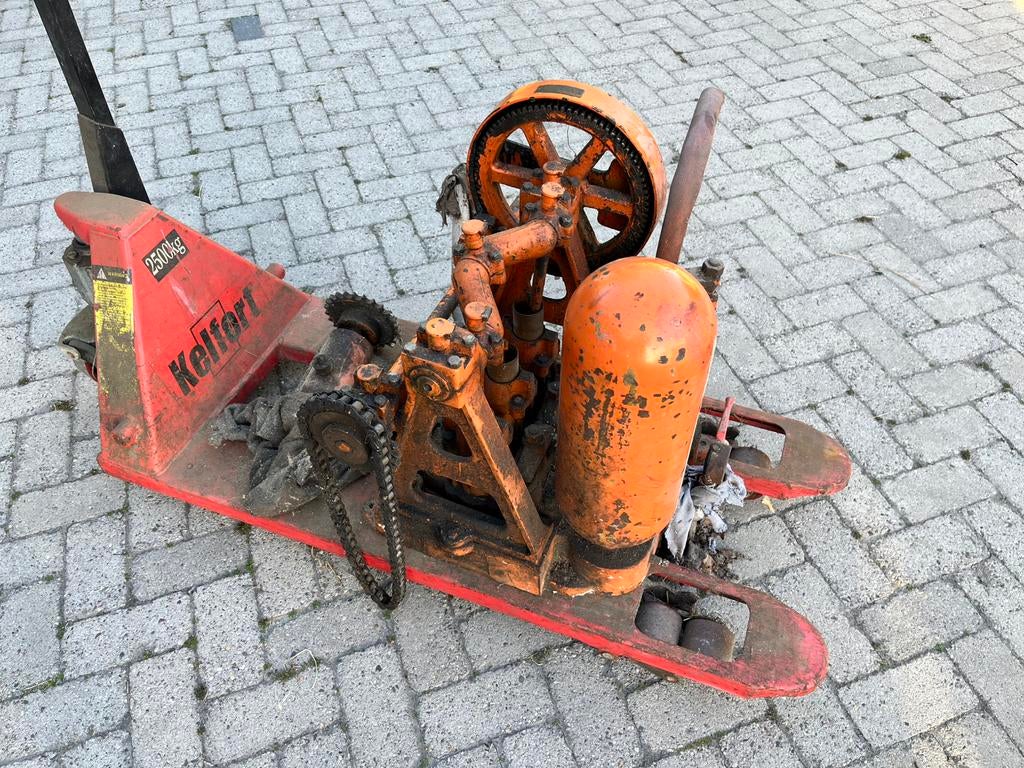 Hardie pomp, Tuin en Terras, Ophalen, Zo goed als nieuw