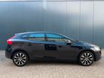 Volvo V40 1.5 T2 Automaat|Facelift|StoelVW|Camera|APK, Euro 6, 700 kg, Leder, Bedrijf