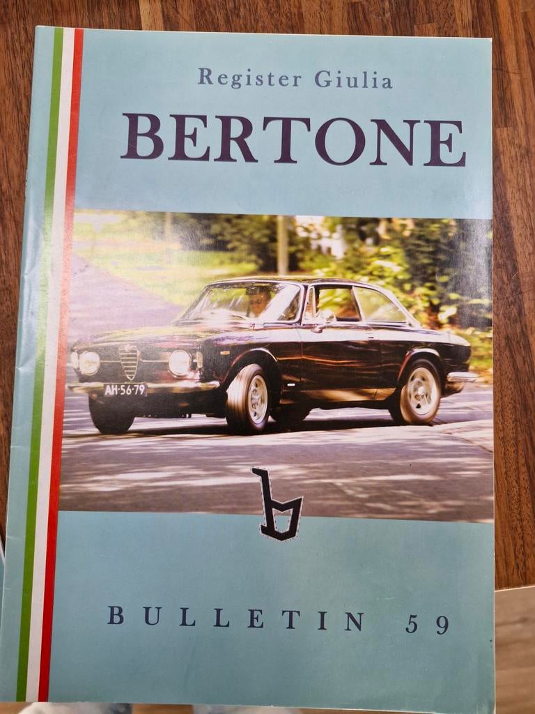 Alfa Romeo Bertone boekjes, Boeken, Ophalen of Verzenden