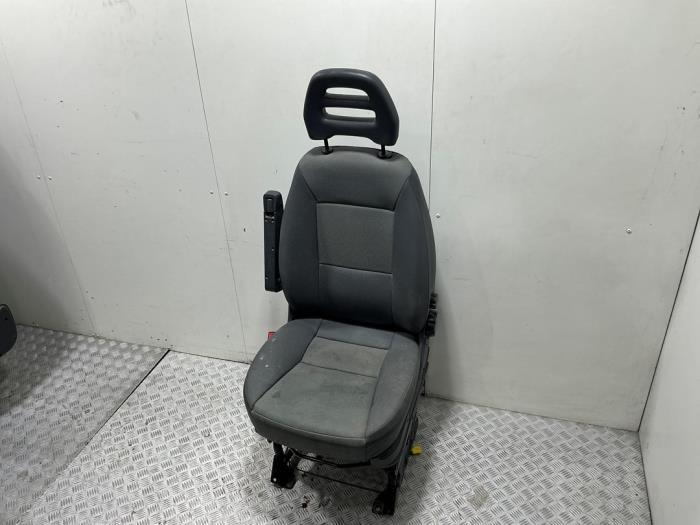 Stoel links van een Fiat Ducato (Ducato 14-), 12 maanden garantie, Gebruikt, -, -