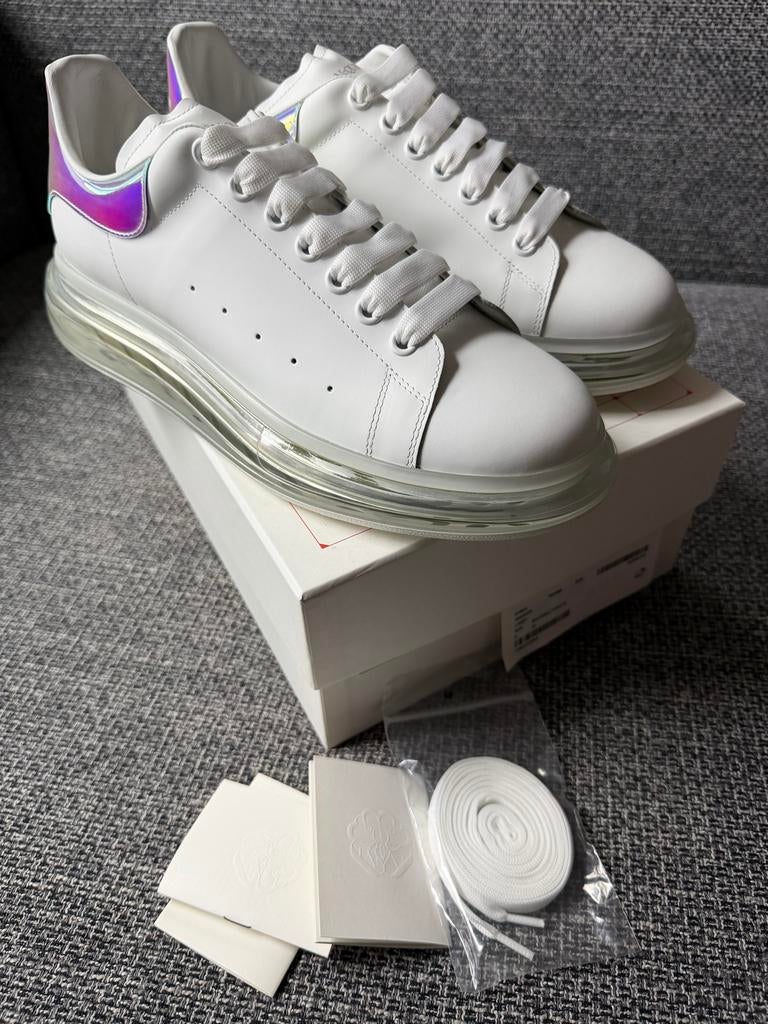 Alexander McQueen Lorry Oversized maat 45, Wit, Ophalen of Verzenden, Sneakers of Gympen, Zo goed als nieuw