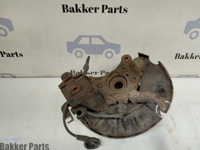 Fusee links-voor van een Volkswagen Golf, Auto-onderdelen, Ophanging en Onderstel, Volkswagen, Gebruikt, 3 maanden garantie