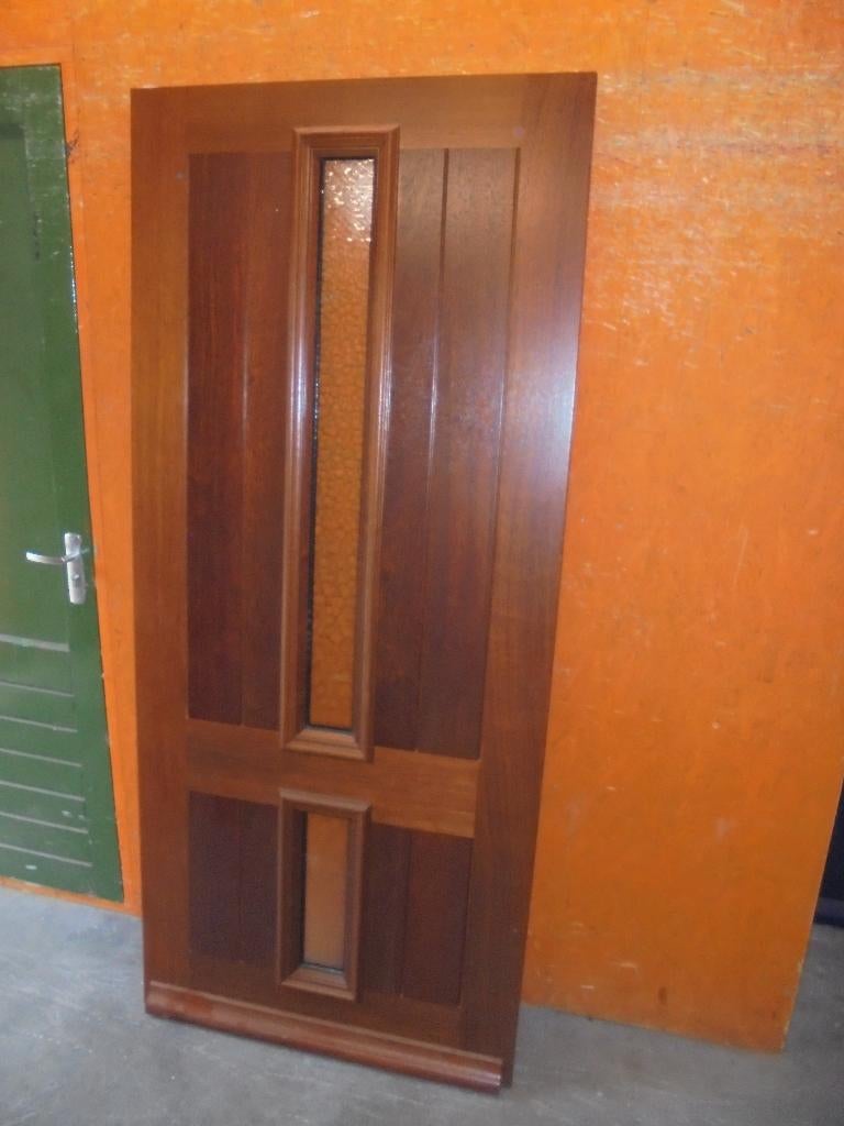 Diverse nieuwe voordeuren, o.a. Weekamp deuren, Ophalen, 80 tot 100 cm, Nieuw, Buitendeur