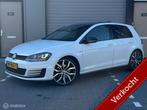 VW Golf 2.0 TSI GTI Performance / Dyn / Key / Pano / Milltek, Gebruikt, 4 cilinders, 1984 cc, Wit