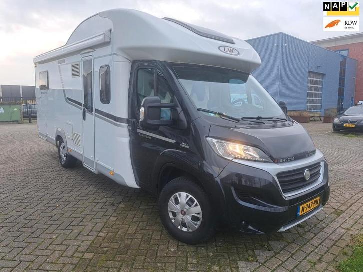 LMC camper - automaat - Blackline - Breezer., Caravans en Kamperen, Campers, Particulier, tot en met 6, Half-integraal, LMC, Fiat
