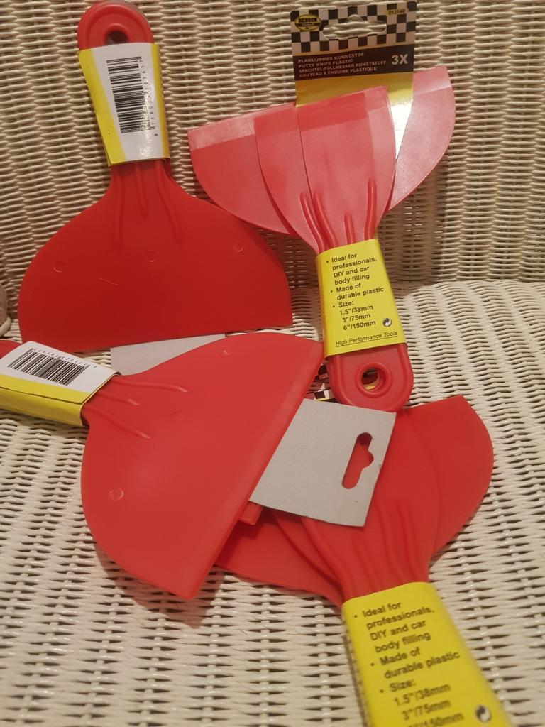 Partij 4 plamuur setjes van 3, Ophalen, Nieuw