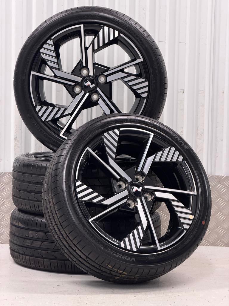 Hyundai i10 N line 16inch Velgen 4x100, Auto-onderdelen, Banden en Velgen, Ophalen, Gebruikt, 16 inch, Banden en Velgen